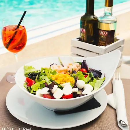 Terme Dolomiti Otel 3*